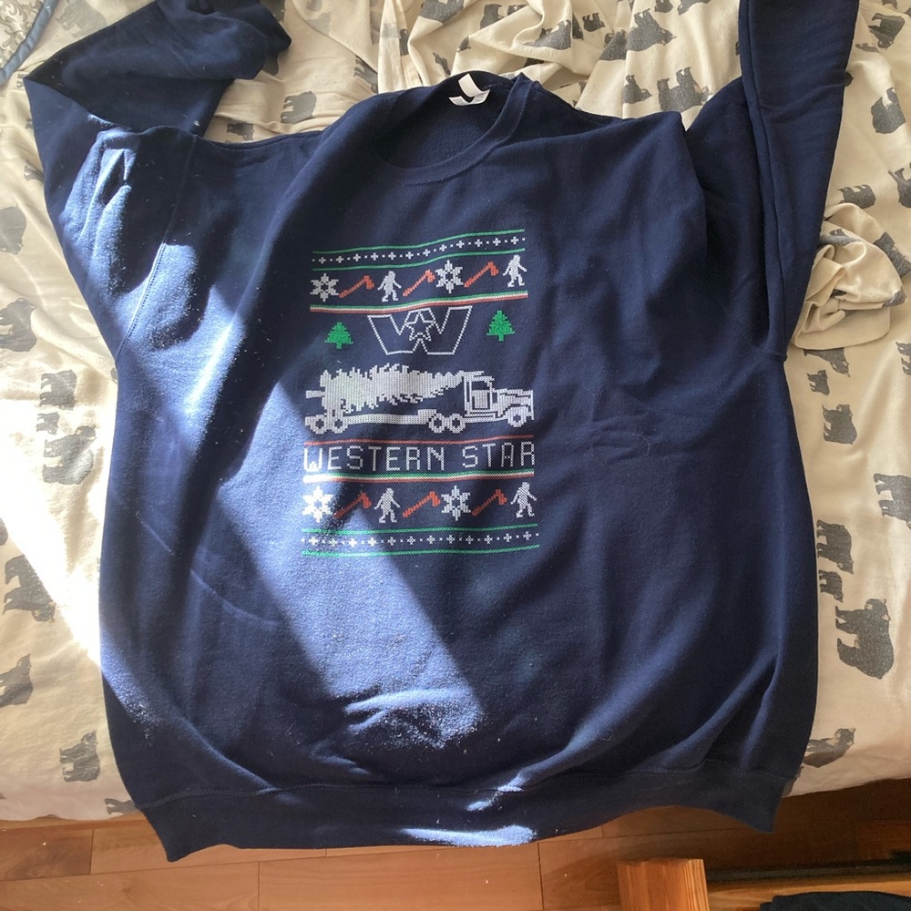 western star pullover christmas